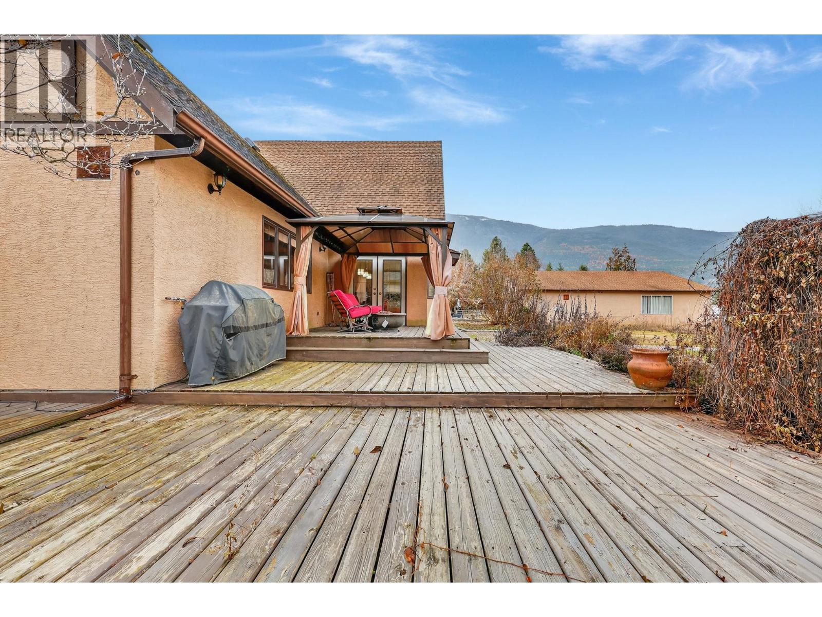 3194 Johnson Road, Salmon Arm
