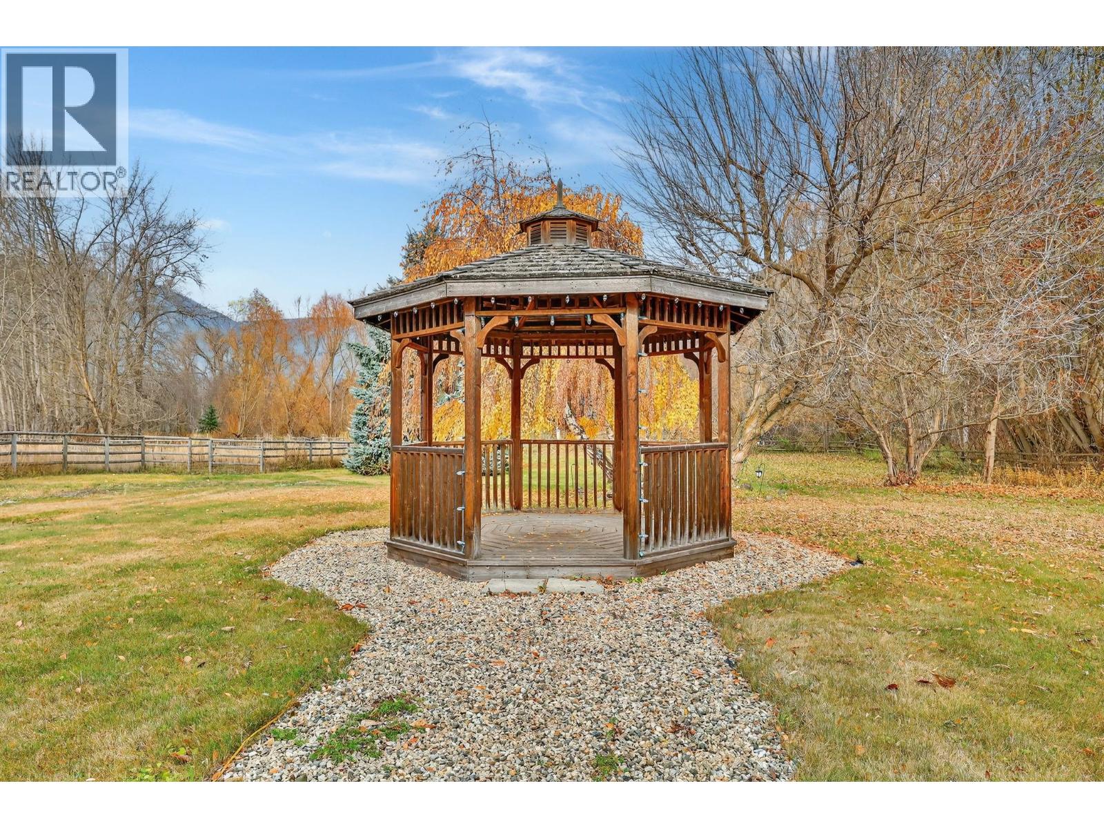 3194 Johnson Road, Salmon Arm