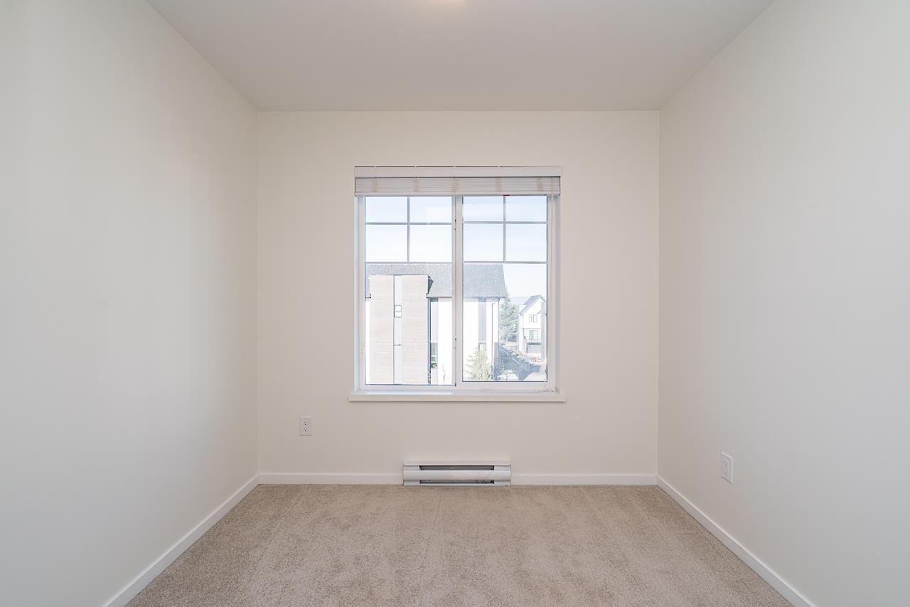 82 16678 25 AVENUE, Surrey