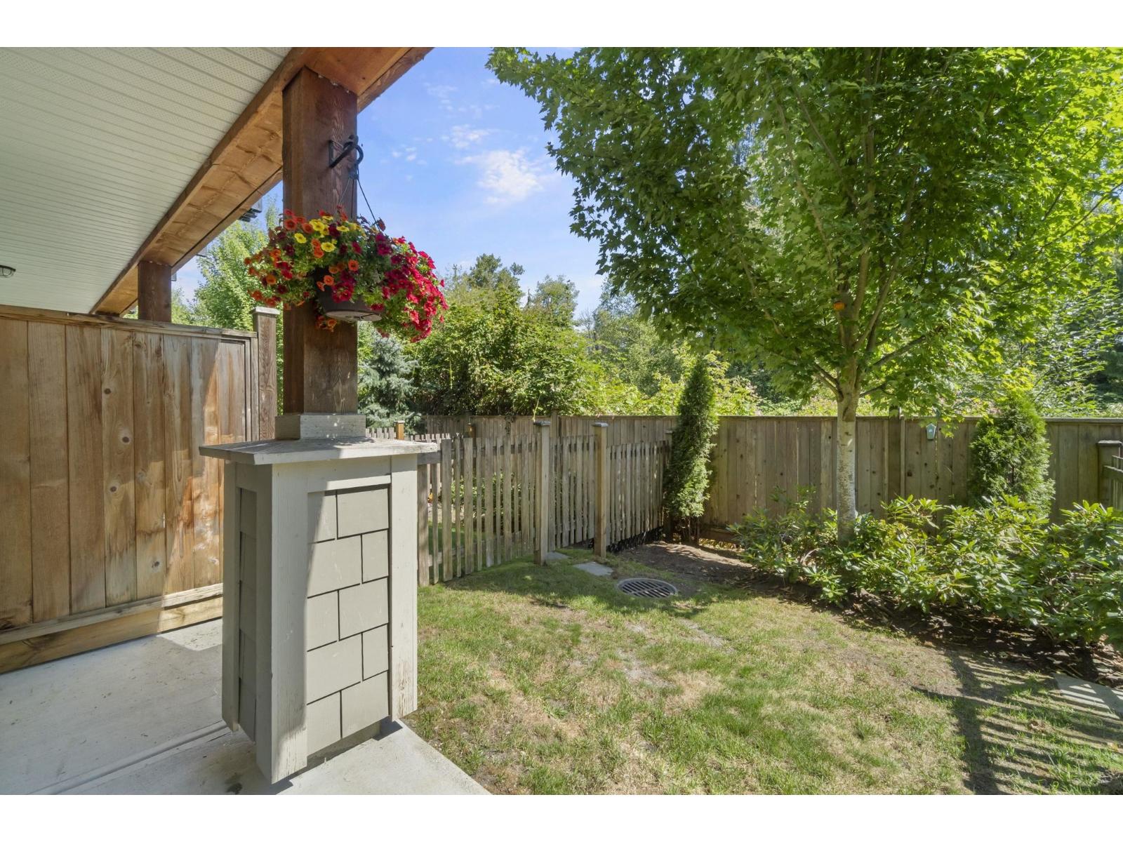 110 20498 82 AVENUE, Langley