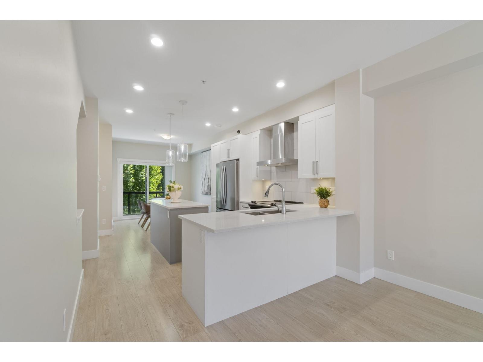 110 20498 82 AVENUE, Langley