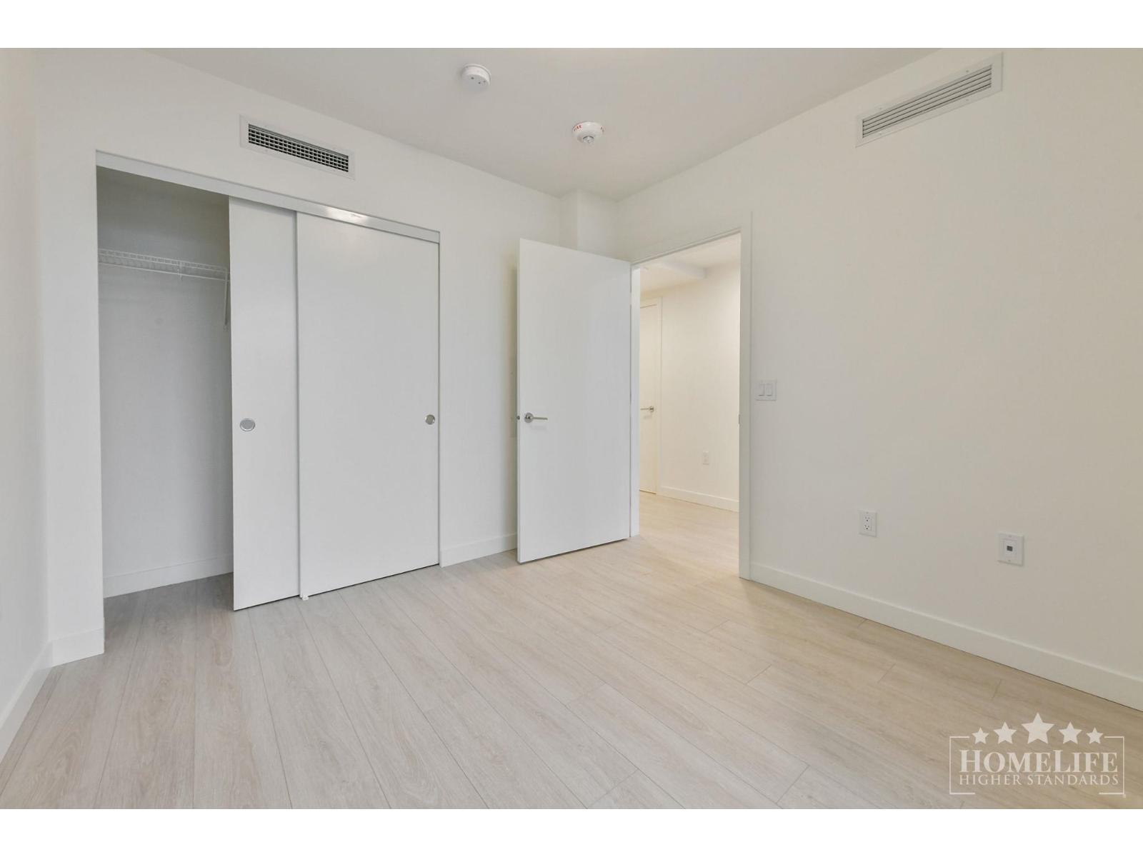 1004 13675 107A AVENUE, Surrey