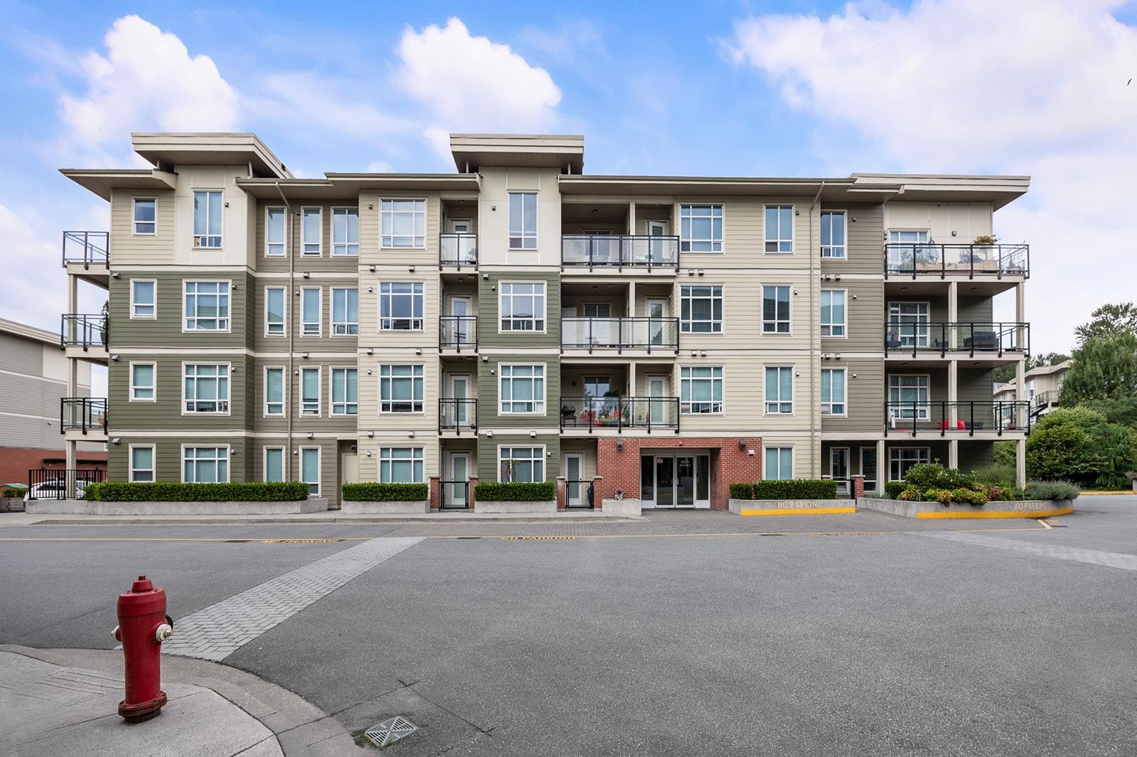 E106 20211 66 AVENUE, Langley