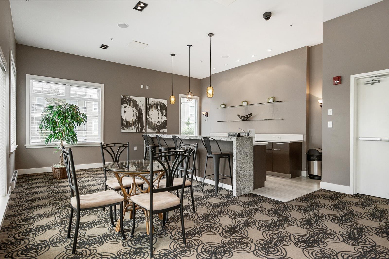 E106 20211 66 AVENUE, Langley