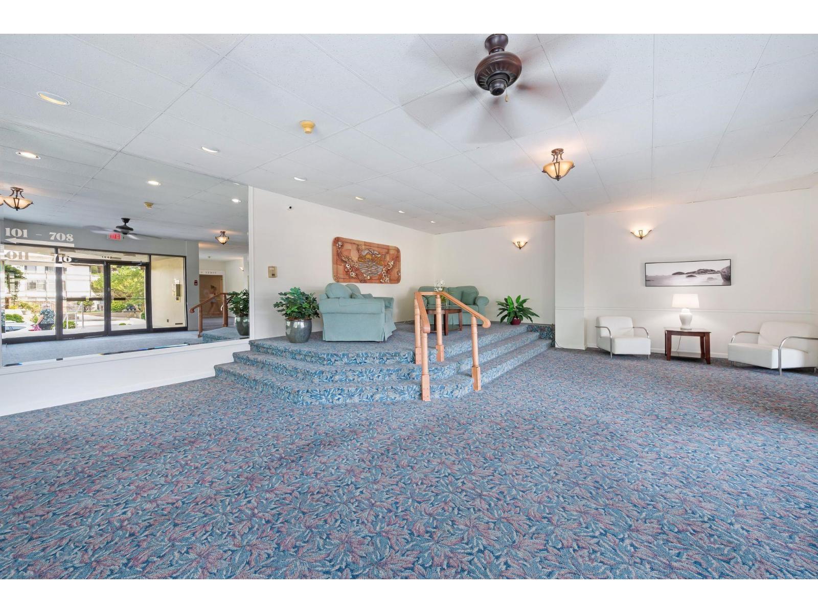 301 1442 FOSTER STREET, White Rock