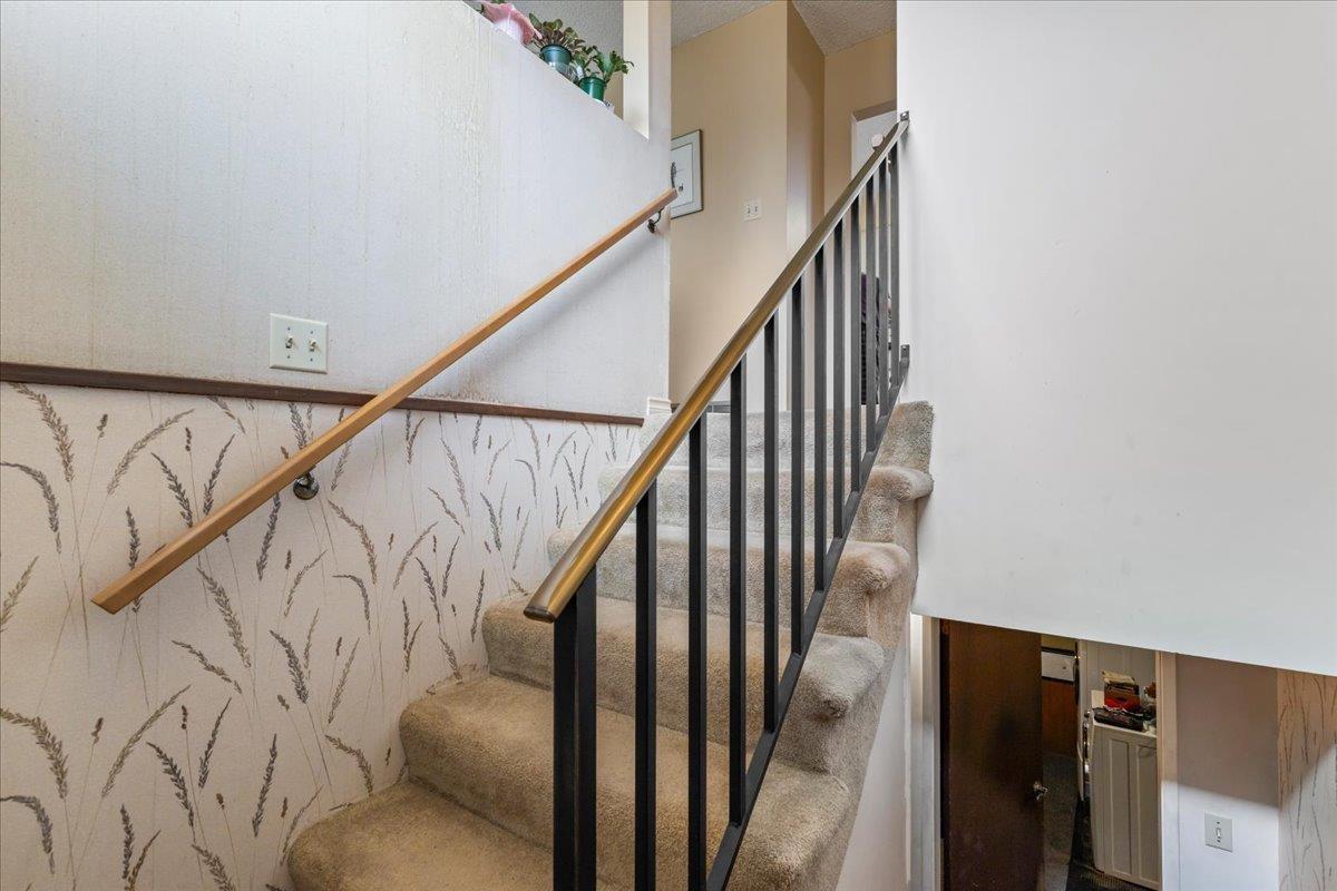 32168 SCOTT AVENUE, Mission