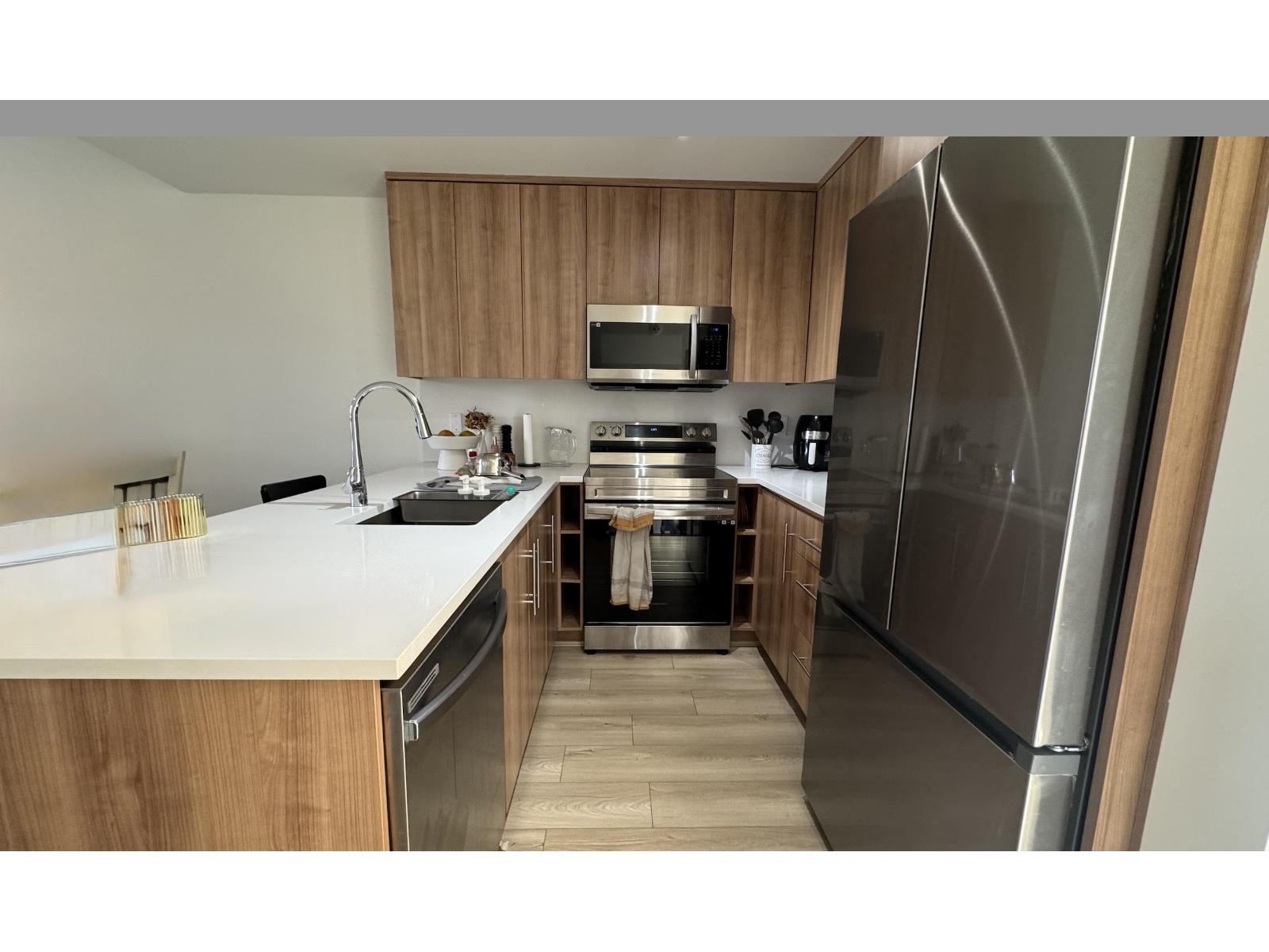 2XX 5420 208 STREET, Langley