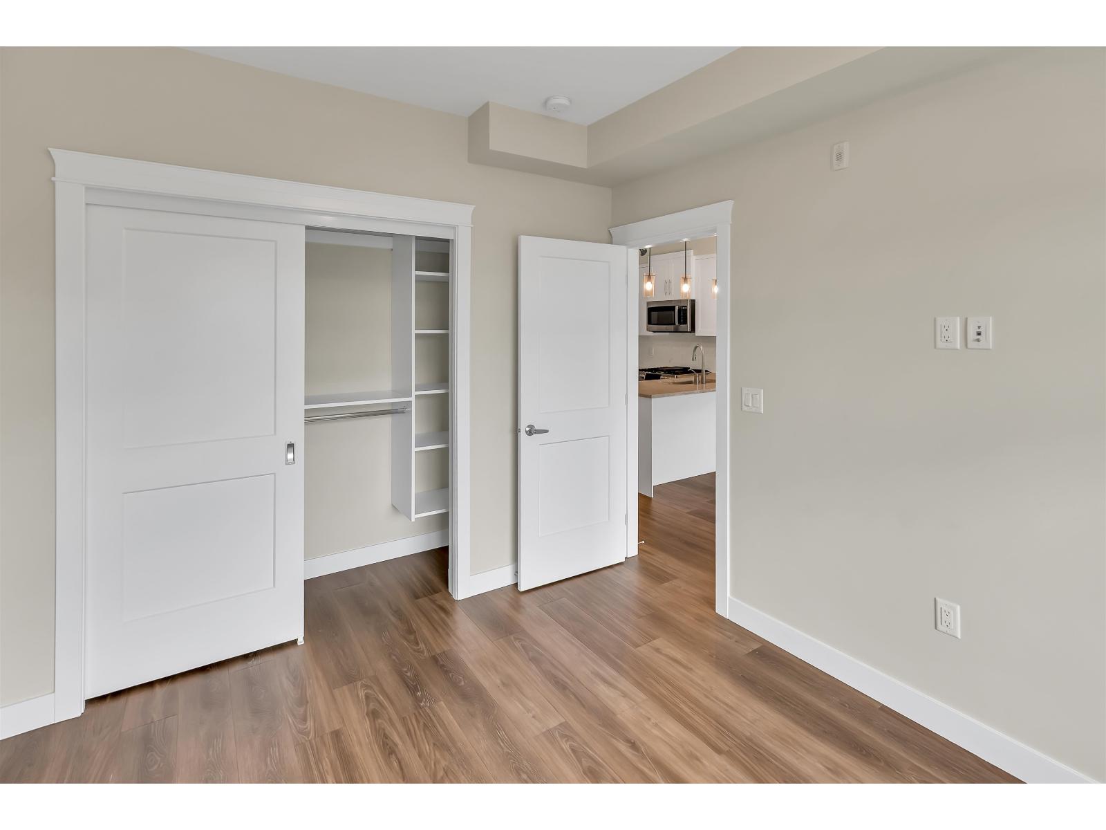 418 11077 RAVINE ROAD, Surrey