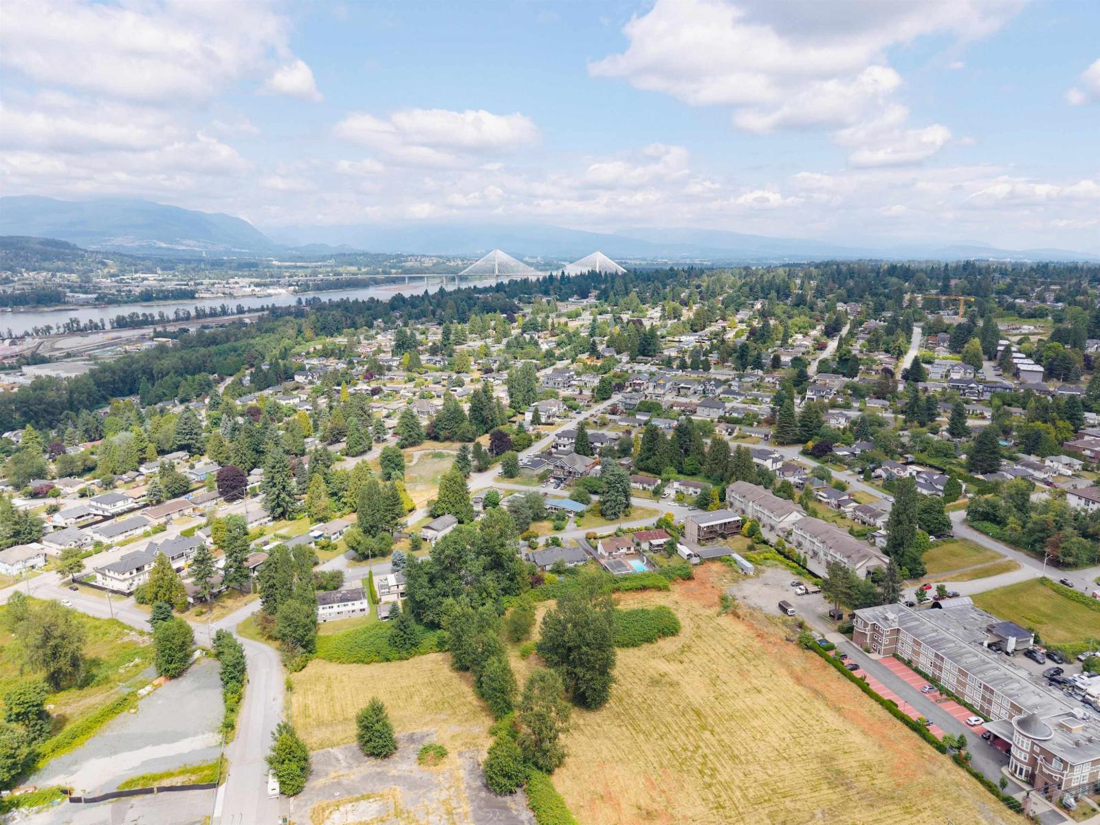 418 11077 RAVINE ROAD, Surrey