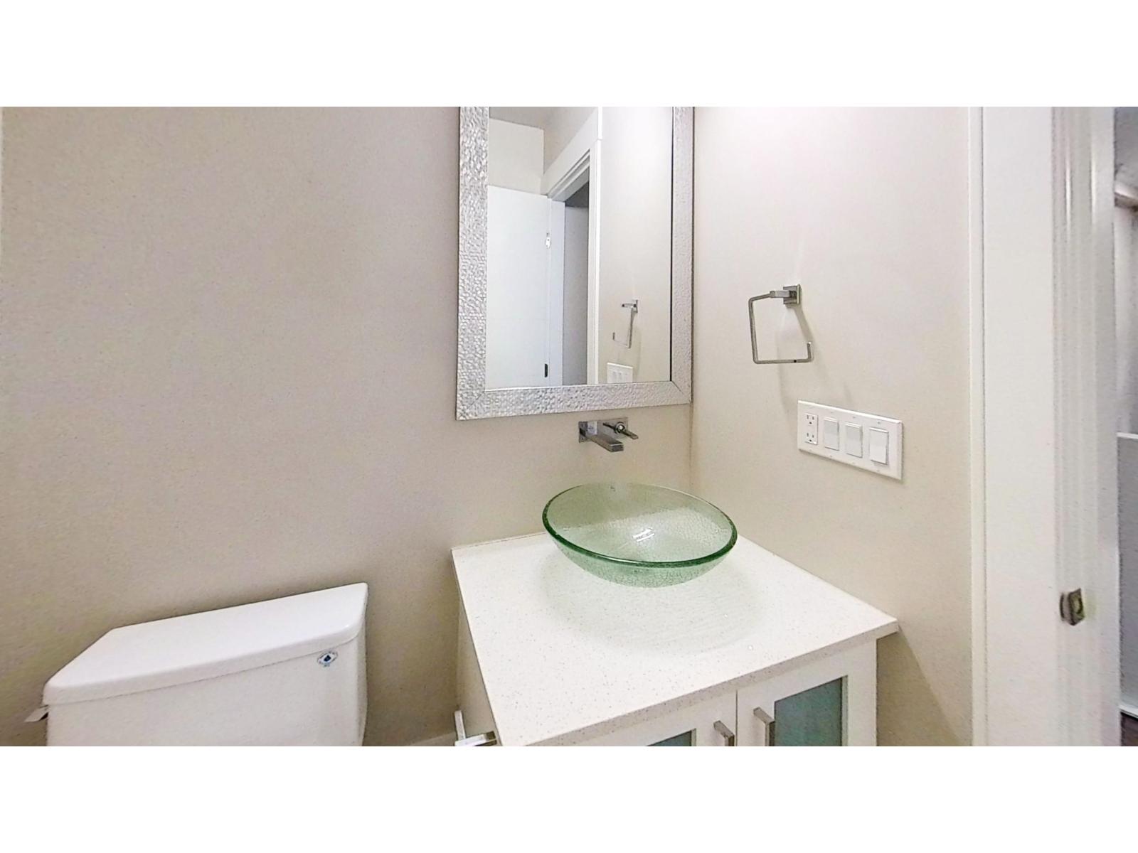 17033 FRASER HIGHWAY, Surrey