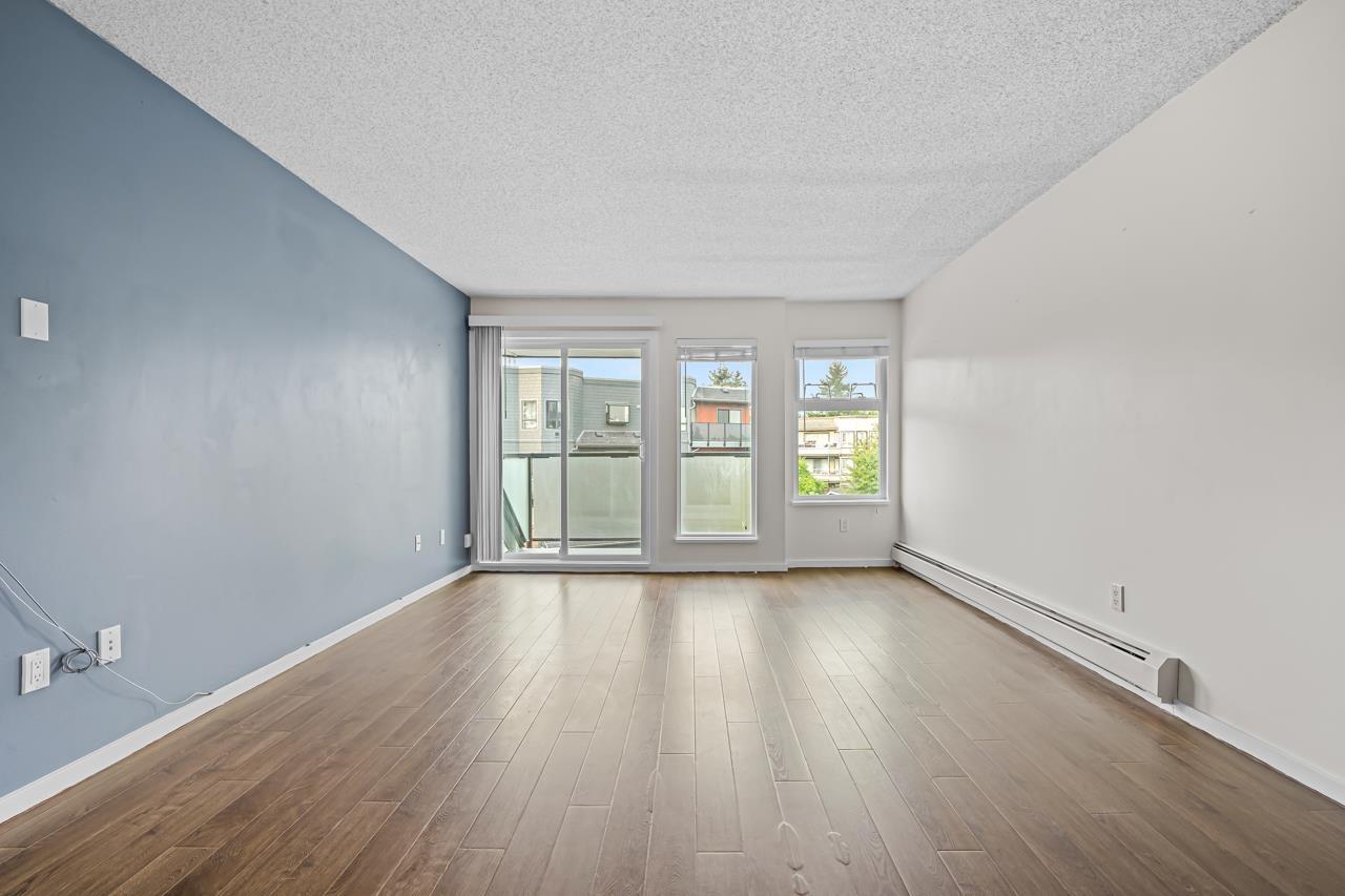 315 1850 SOUTHMERE CRESCENT, Surrey
