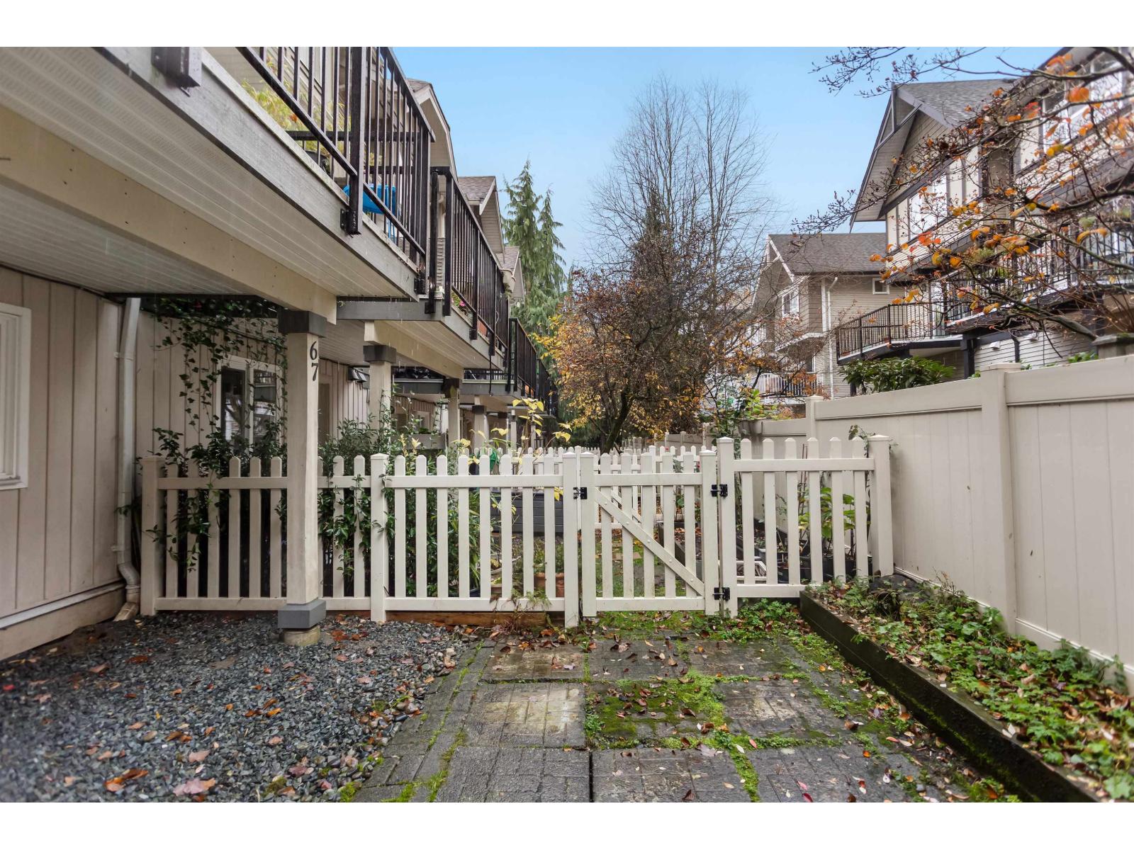 67 6651 203 STREET, Langley