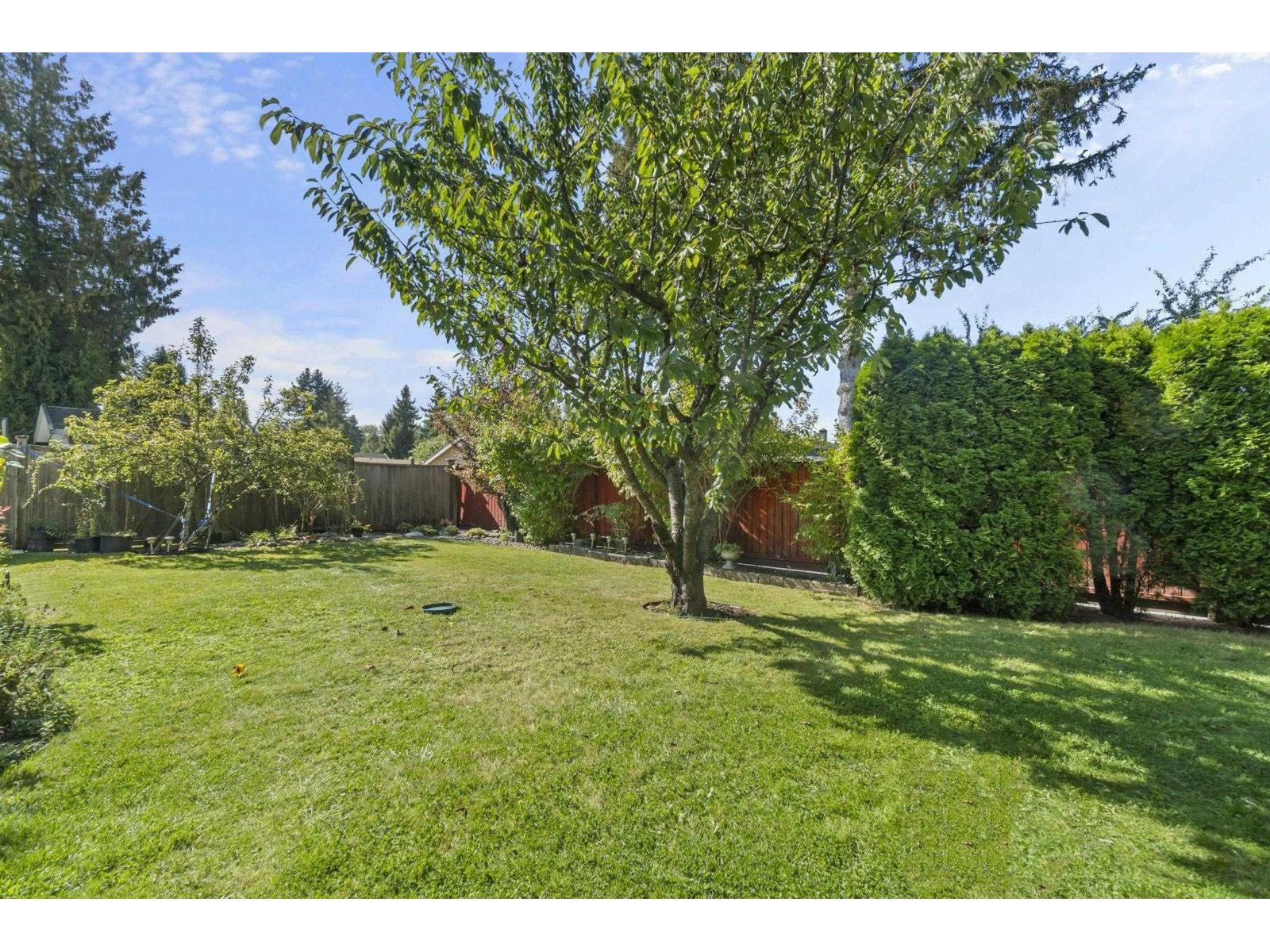 14437 CHARTWELL DRIVE, Surrey