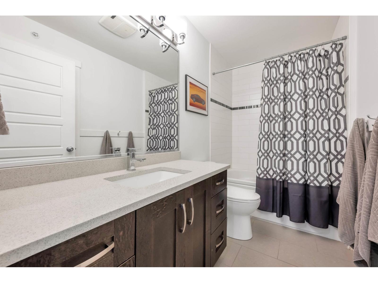 2 21017 76 AVENUE, Langley