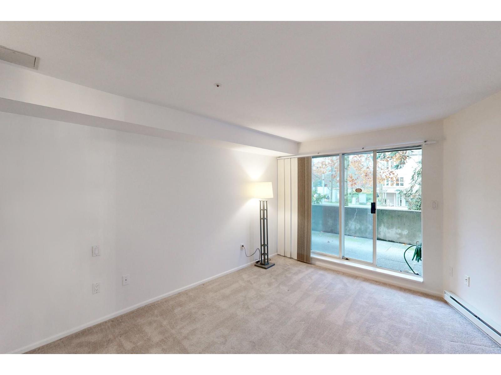 213 1575 BEST STREET, White Rock