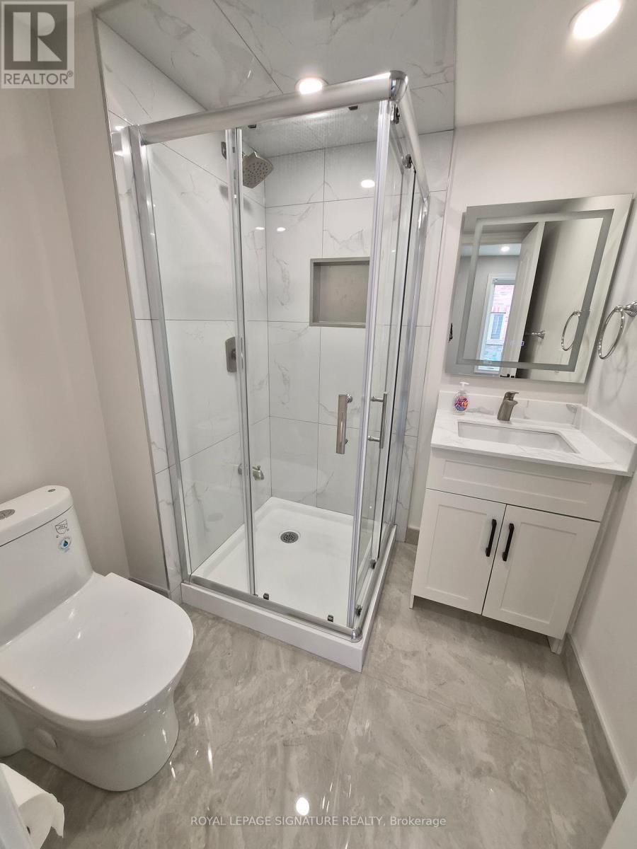 31 SHIFF CRESCENT - Photo 4 of 13, Brampton (Heart Lake East), Ontario