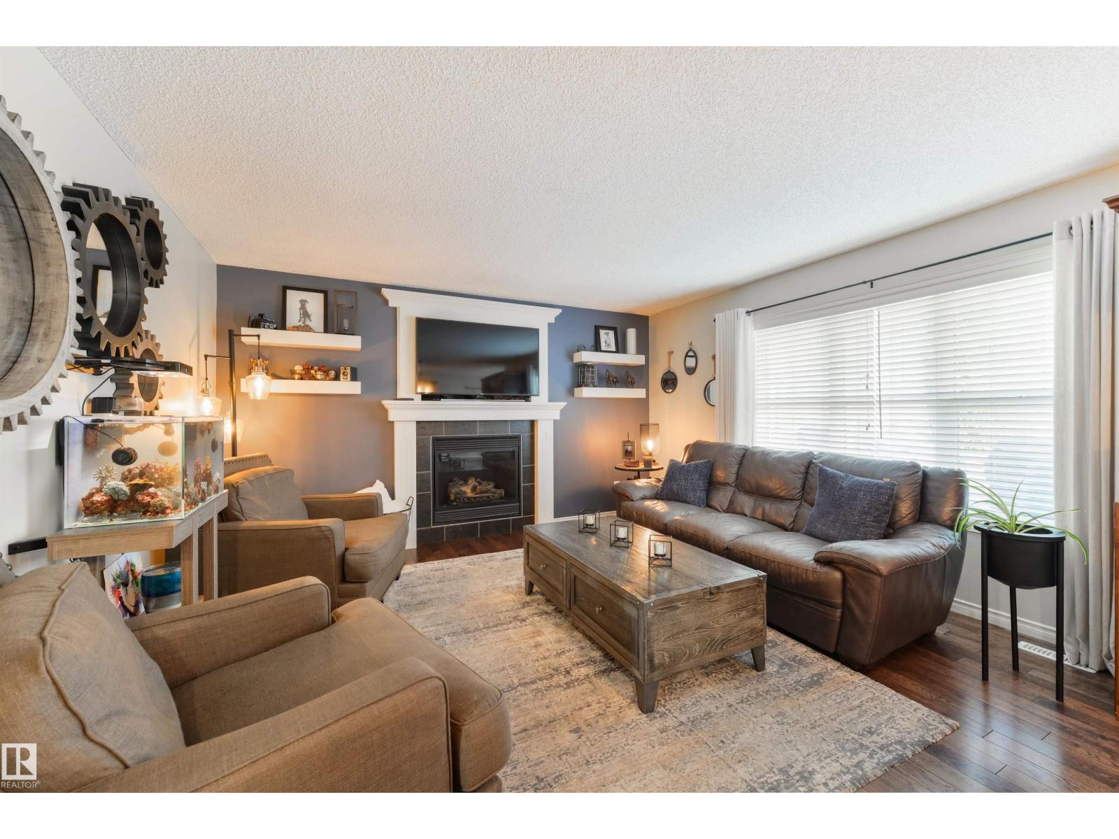 8504 16A AV SW, Edmonton