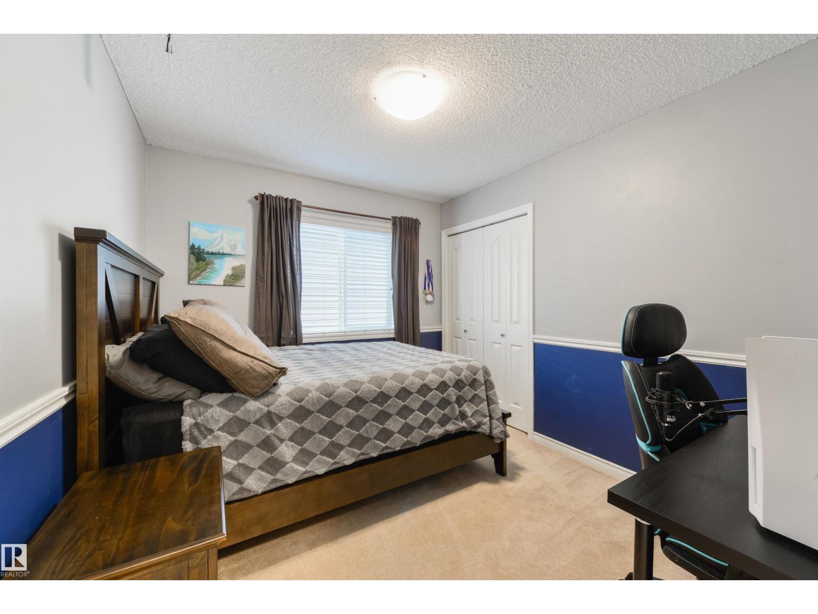 8504 16A AV SW, Edmonton