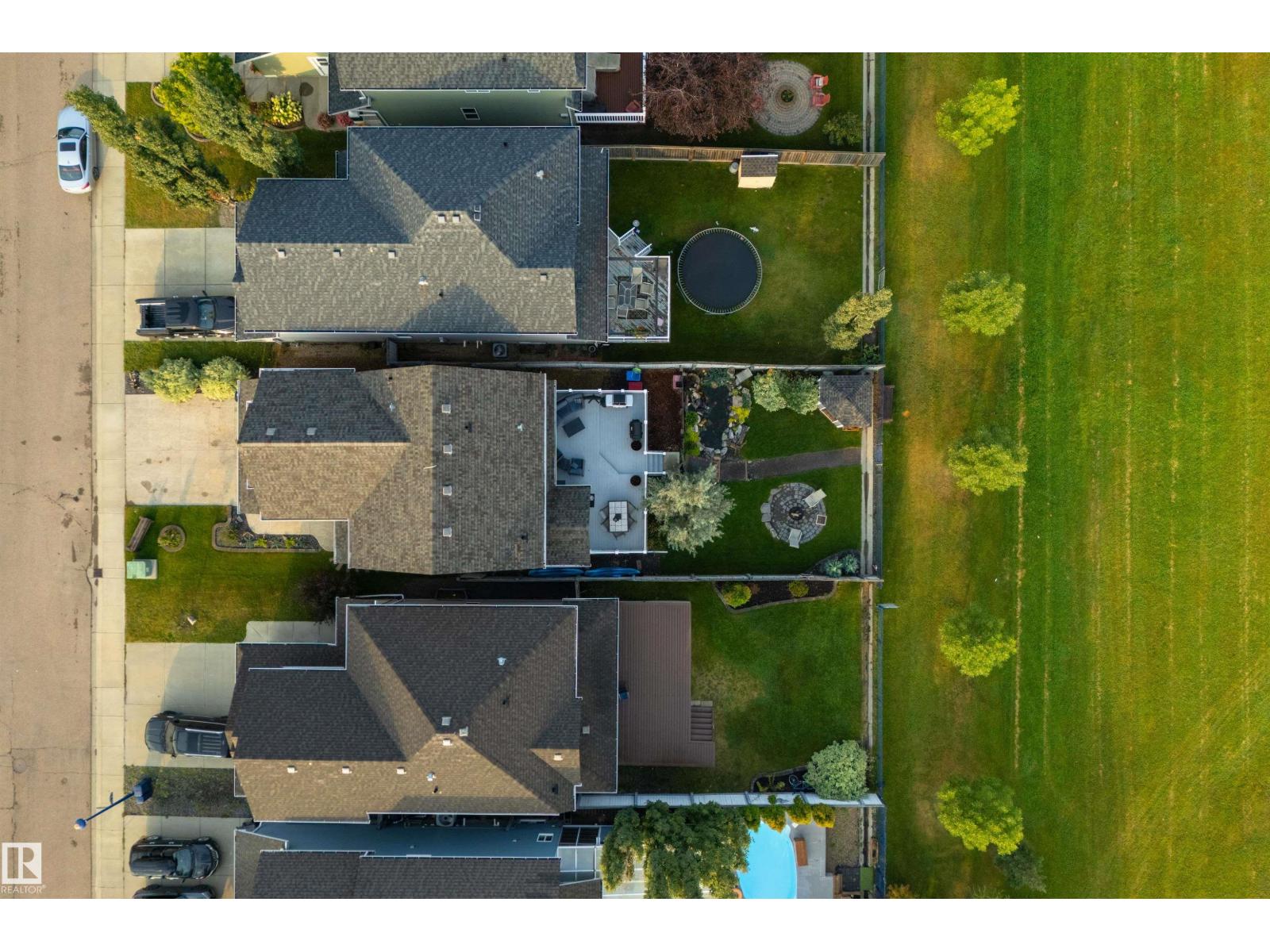 8504 16A AV SW, Edmonton