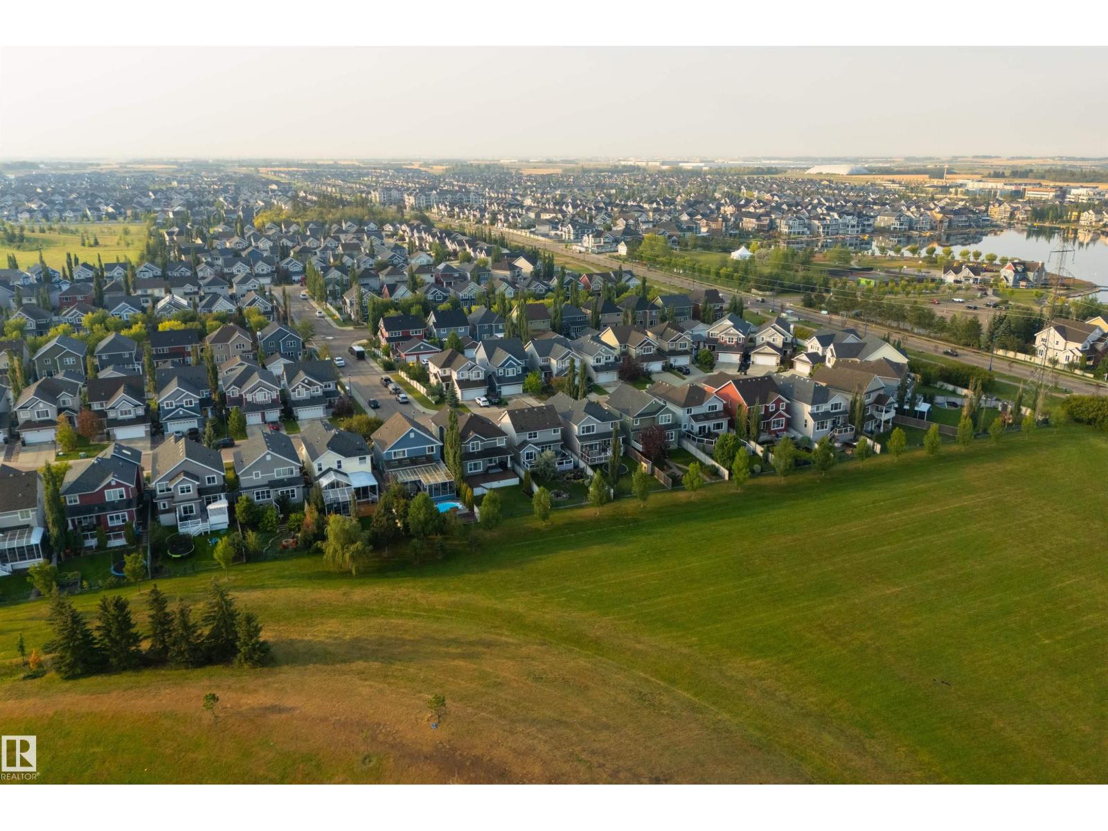 8504 16A AV SW, Edmonton