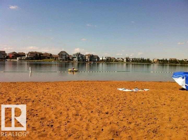 8504 16A AV SW, Edmonton