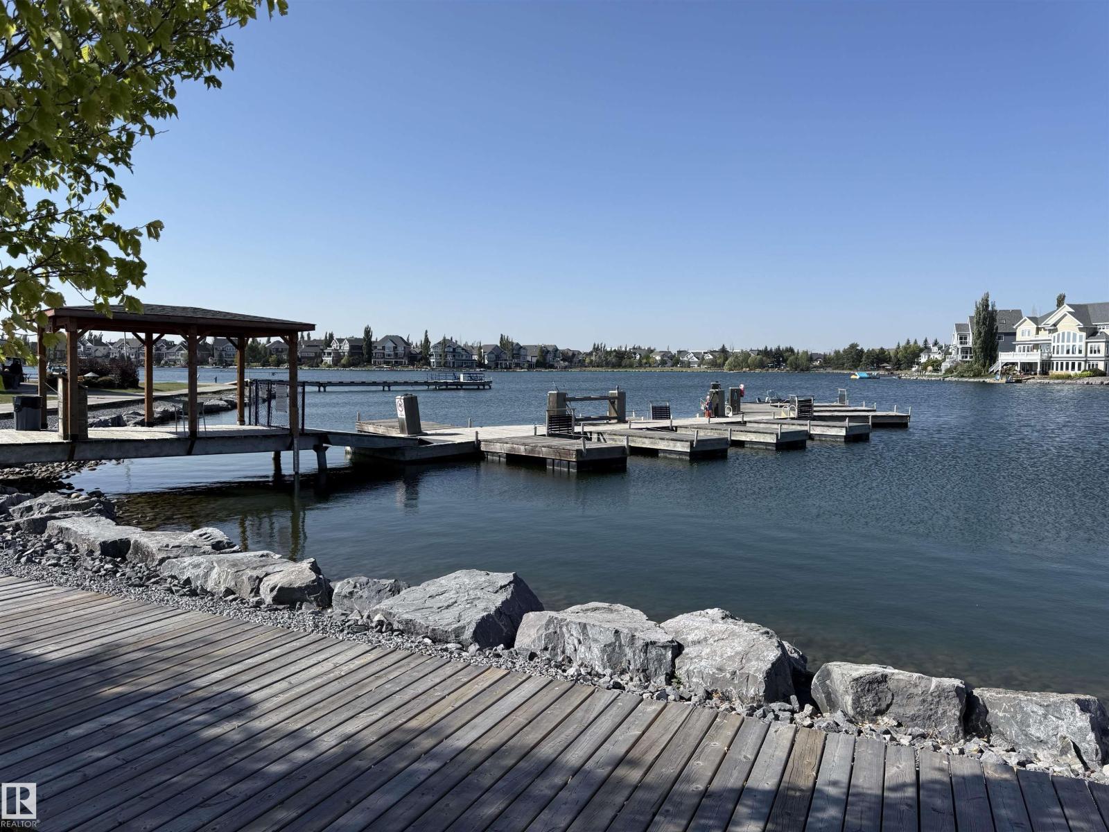 8504 16A AV SW, Edmonton