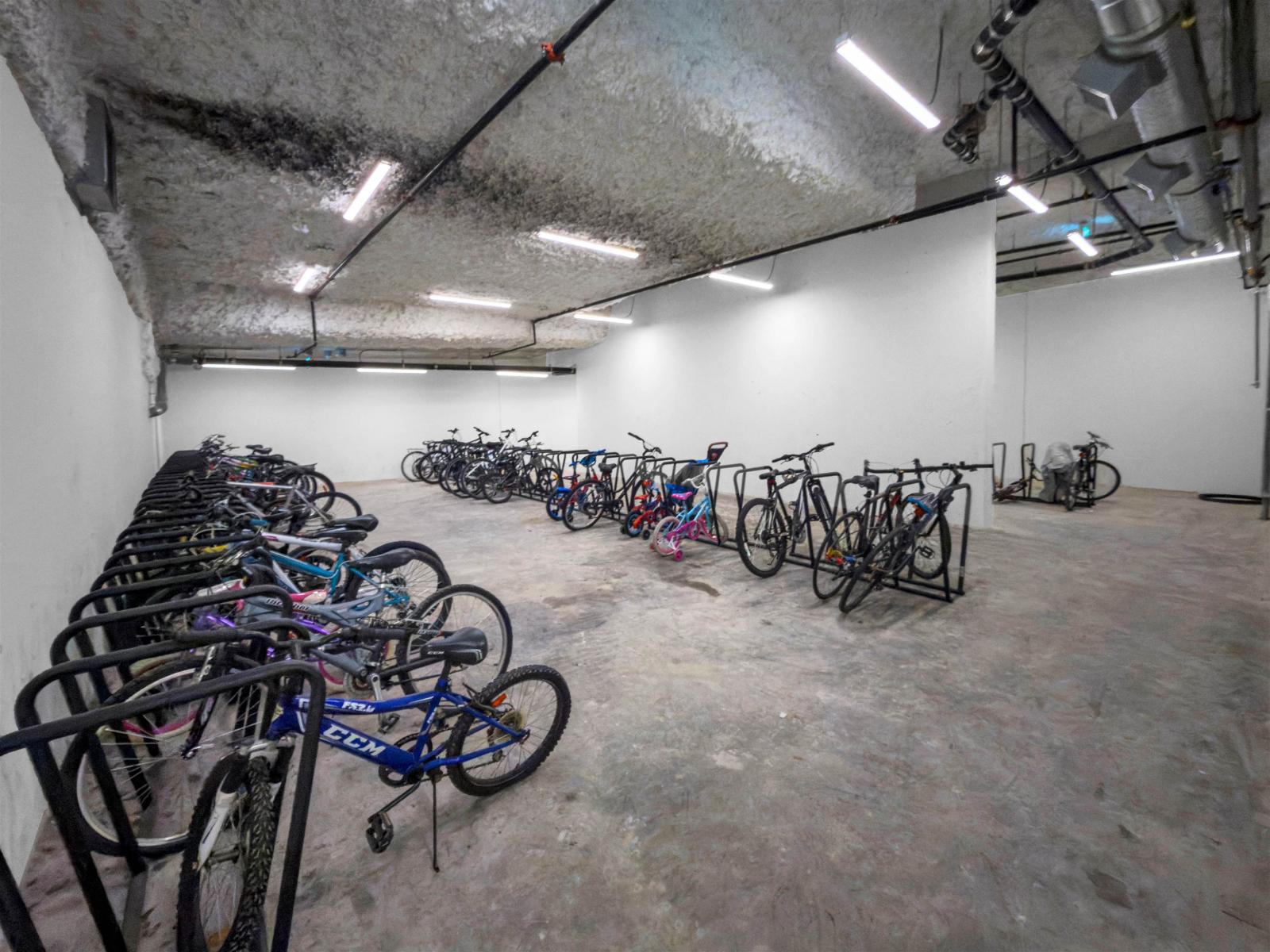 407 13623 81A AVENUE, Surrey