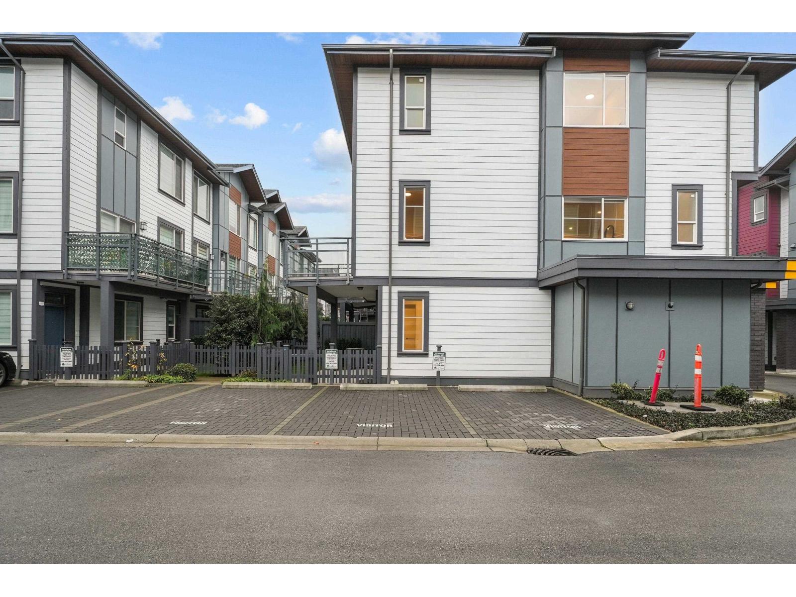 29 20763 76 AVENUE, Langley