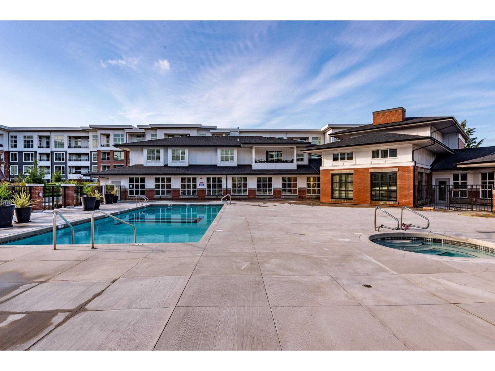 C610 8150 207 STREET, Langley