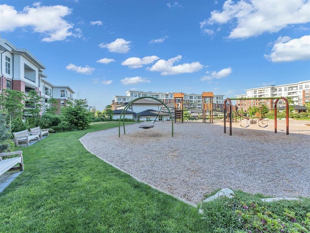 C610 8150 207 STREET, Langley