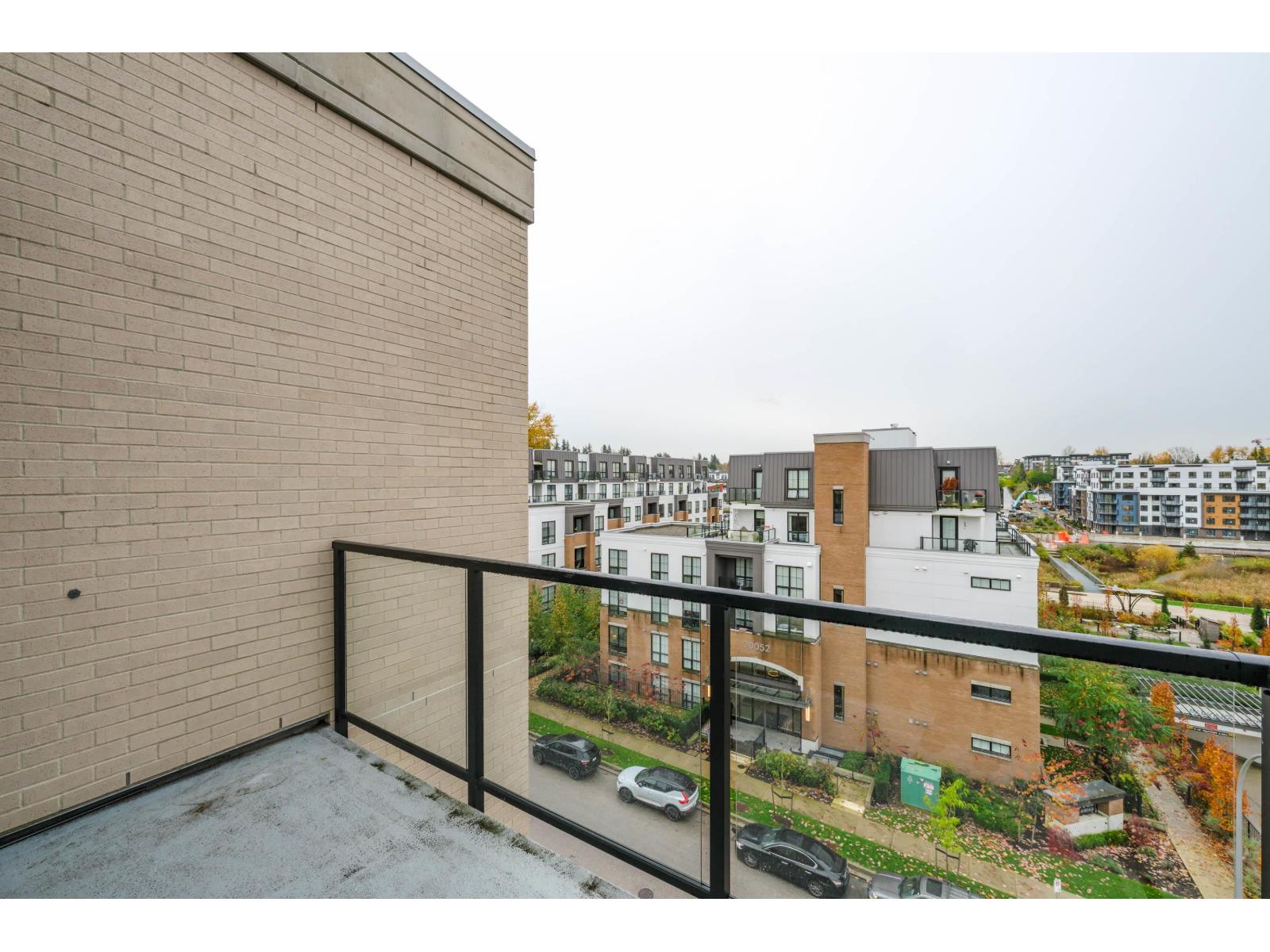 610 8380 200A STREET, Langley