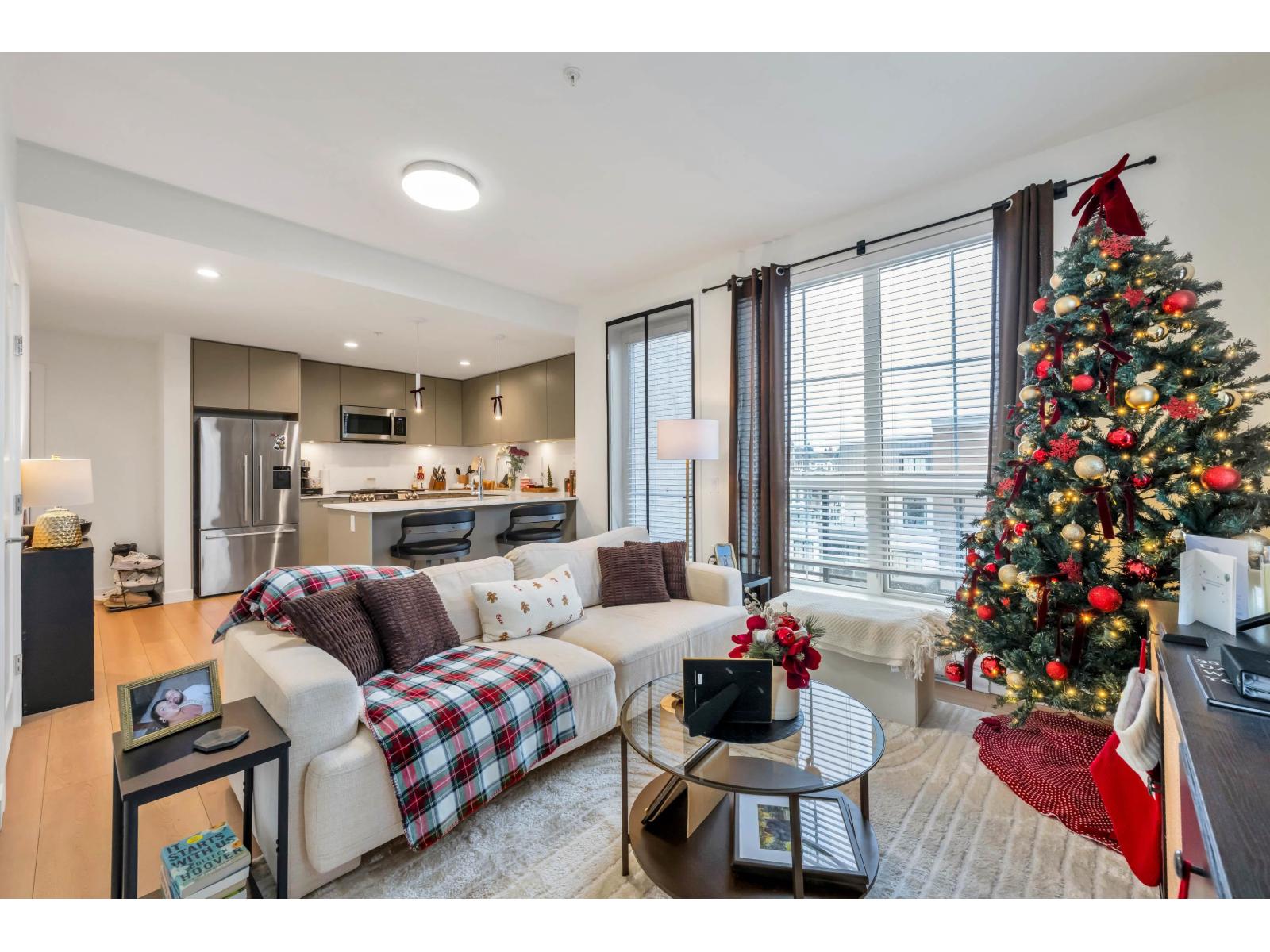 610 8380 200A STREET, Langley