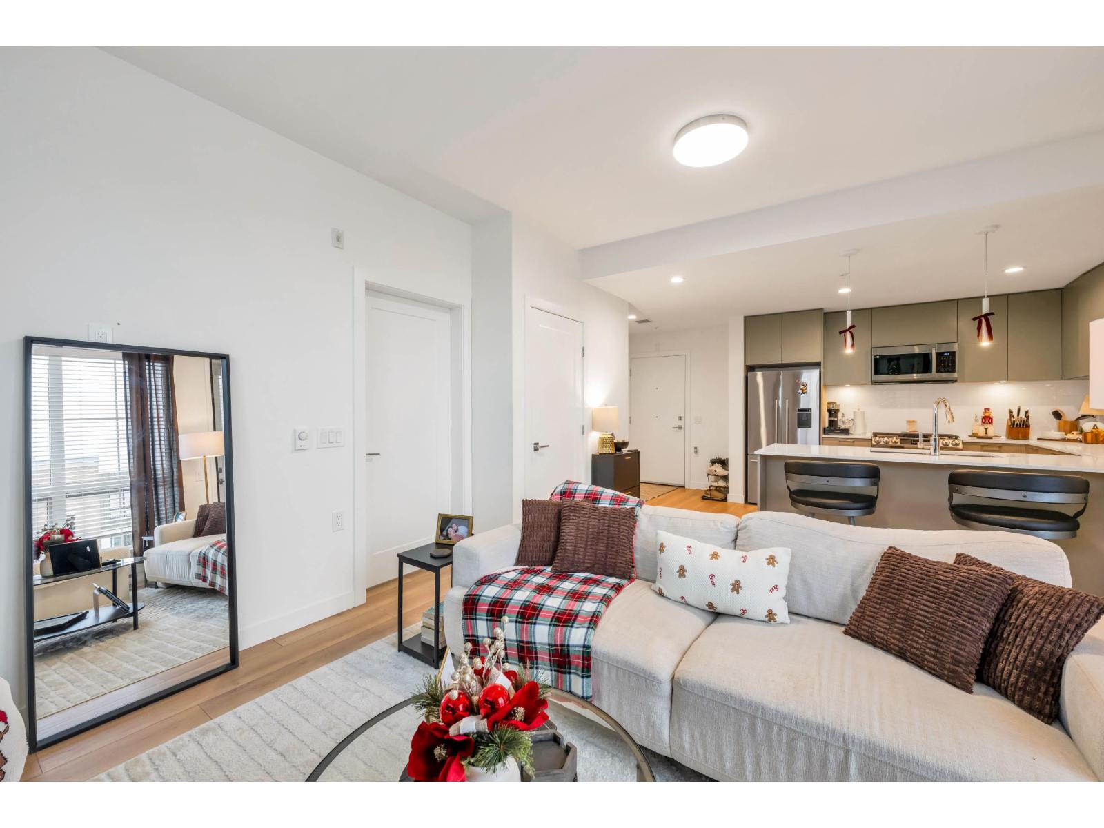 610 8380 200A STREET, Langley