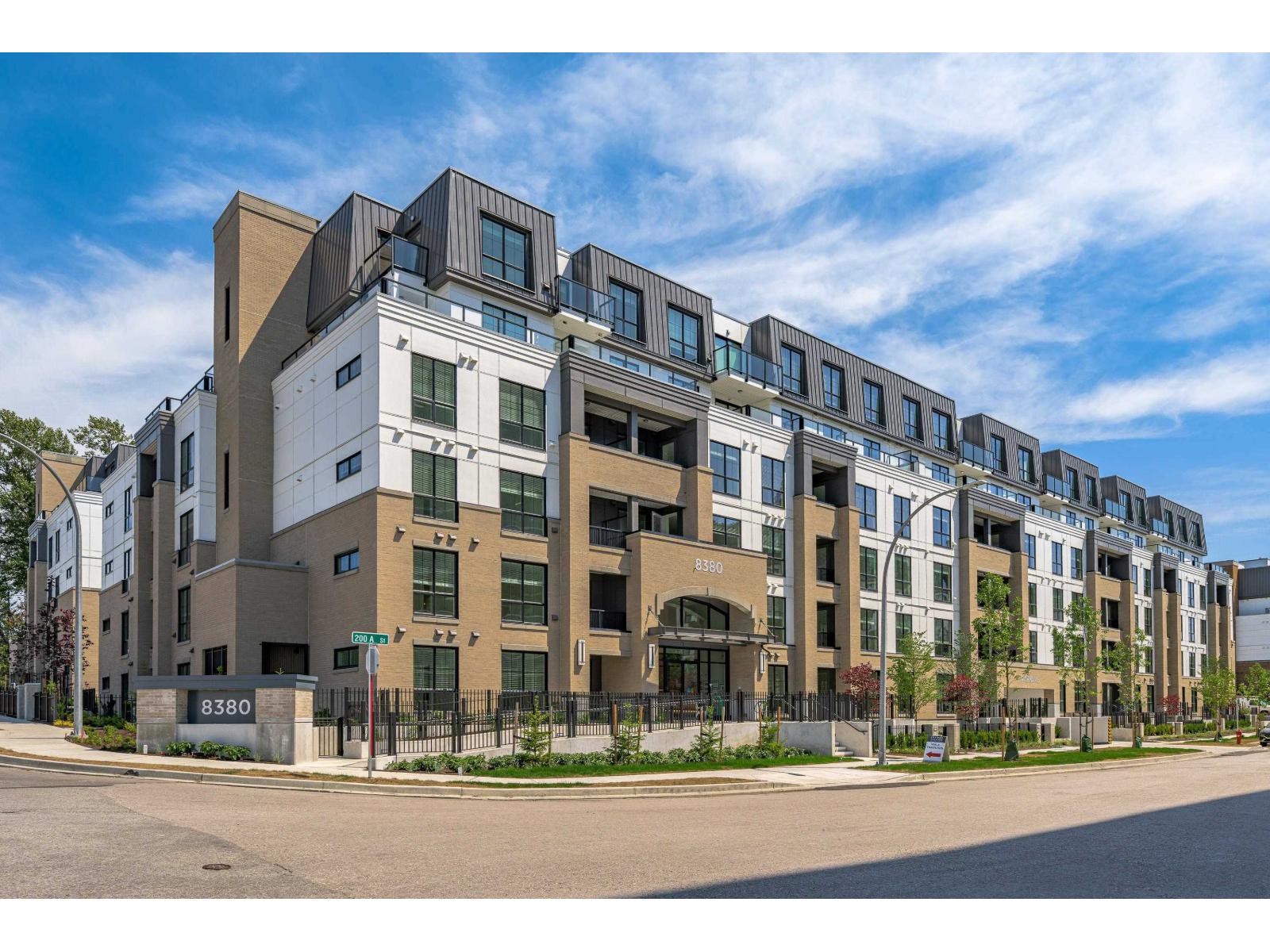 610 8380 200A STREET, Langley