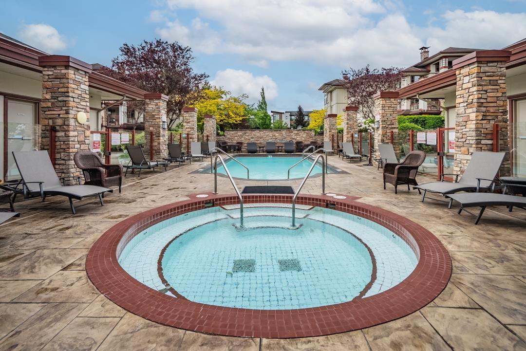 204 16421 64 AVENUE, Surrey