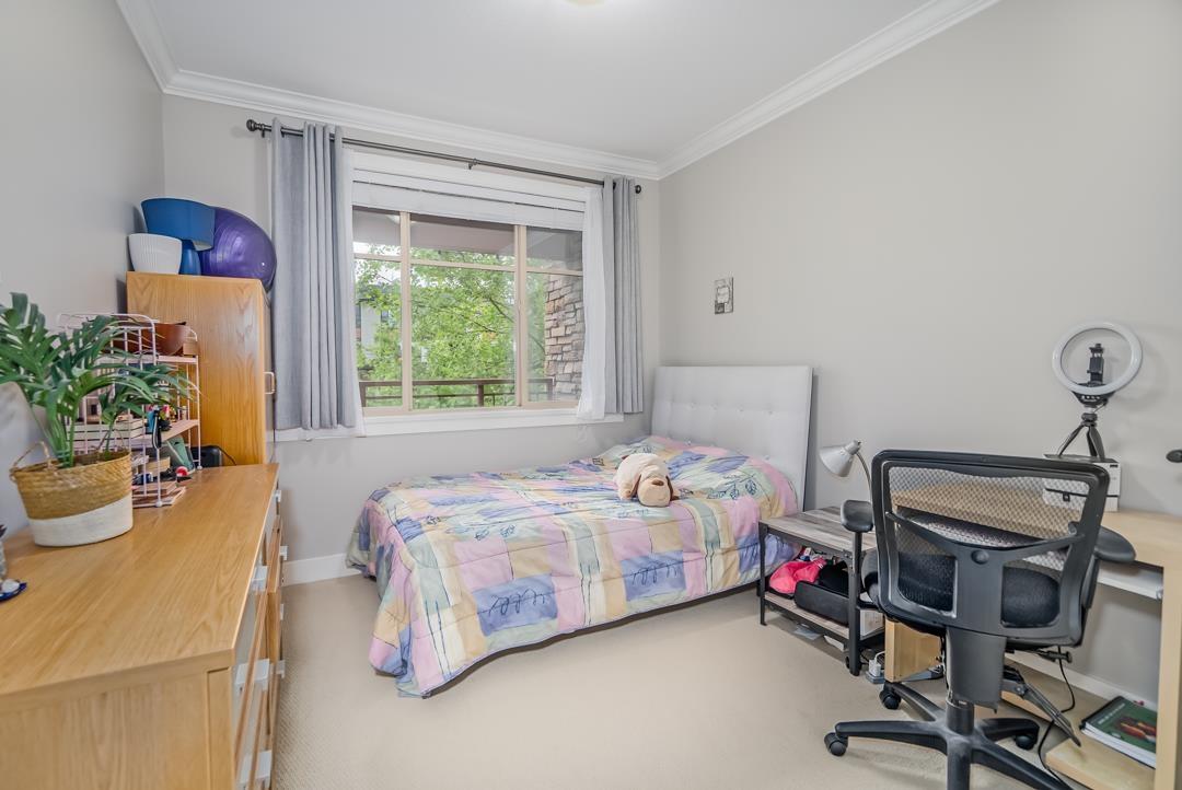 204 16421 64 AVENUE, Surrey