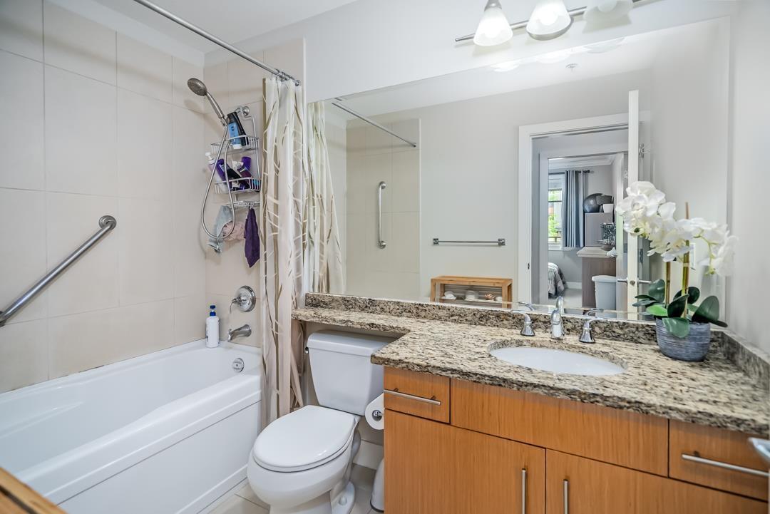 204 16421 64 AVENUE, Surrey