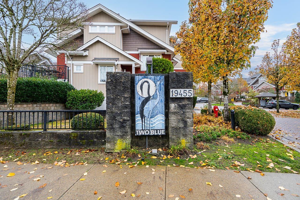 8 19455 65 AVENUE, Surrey