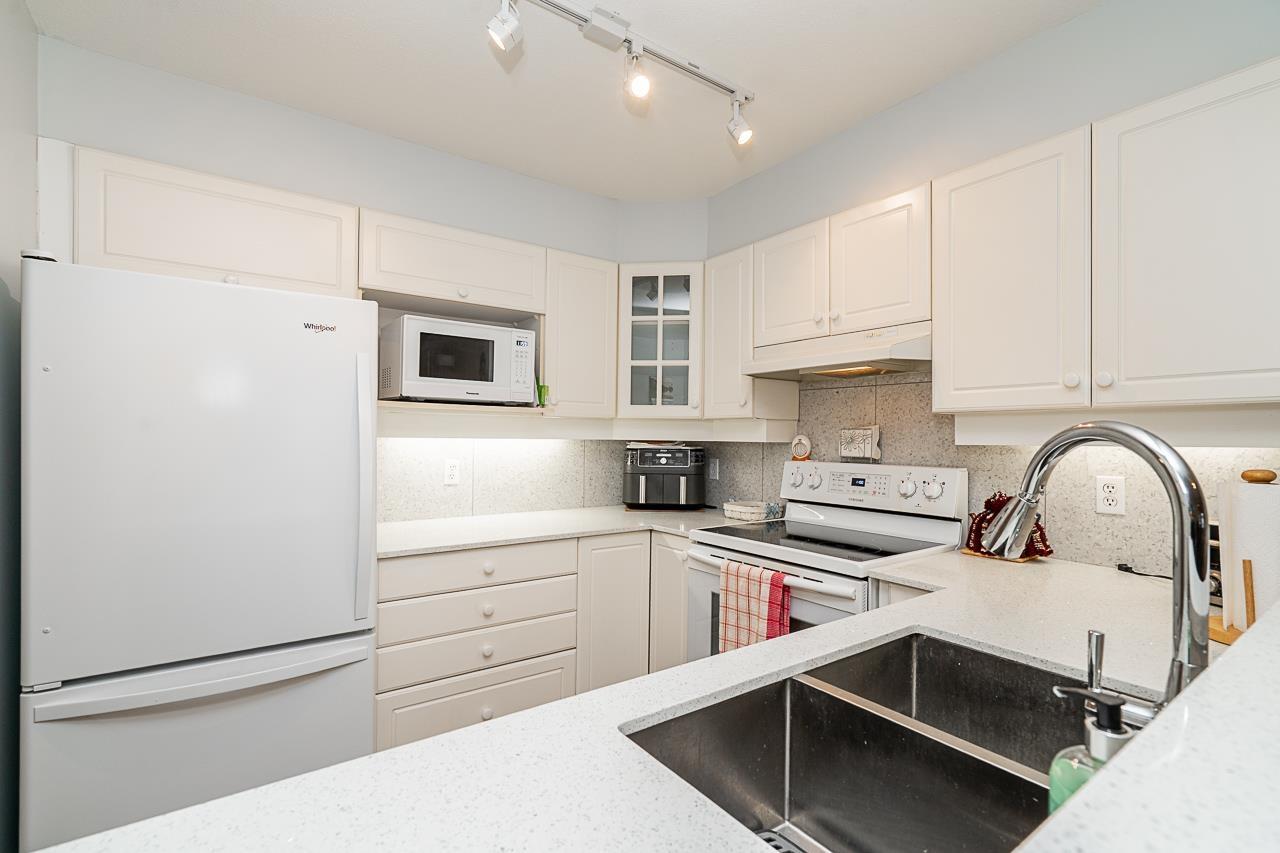 105 20125 55A AVENUE, Langley