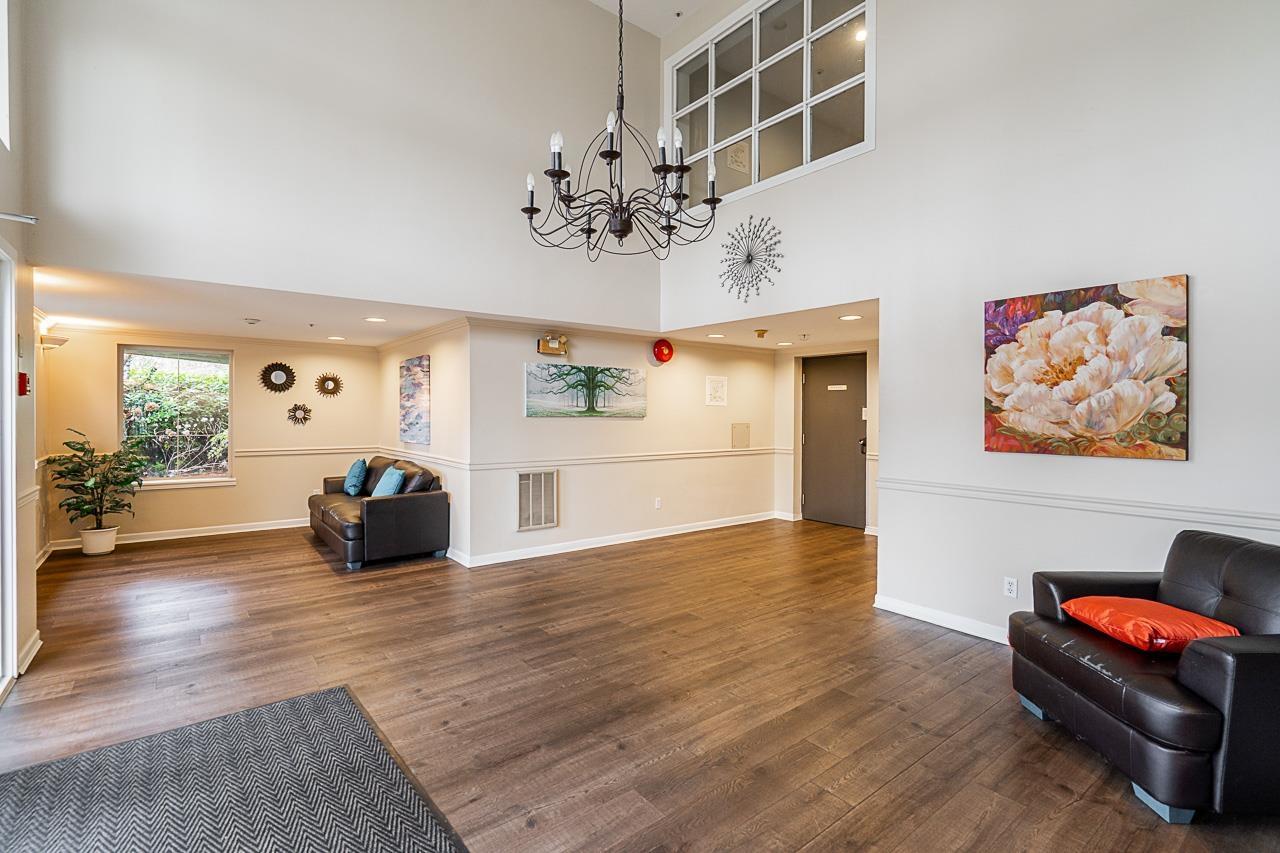 105 20125 55A AVENUE, Langley