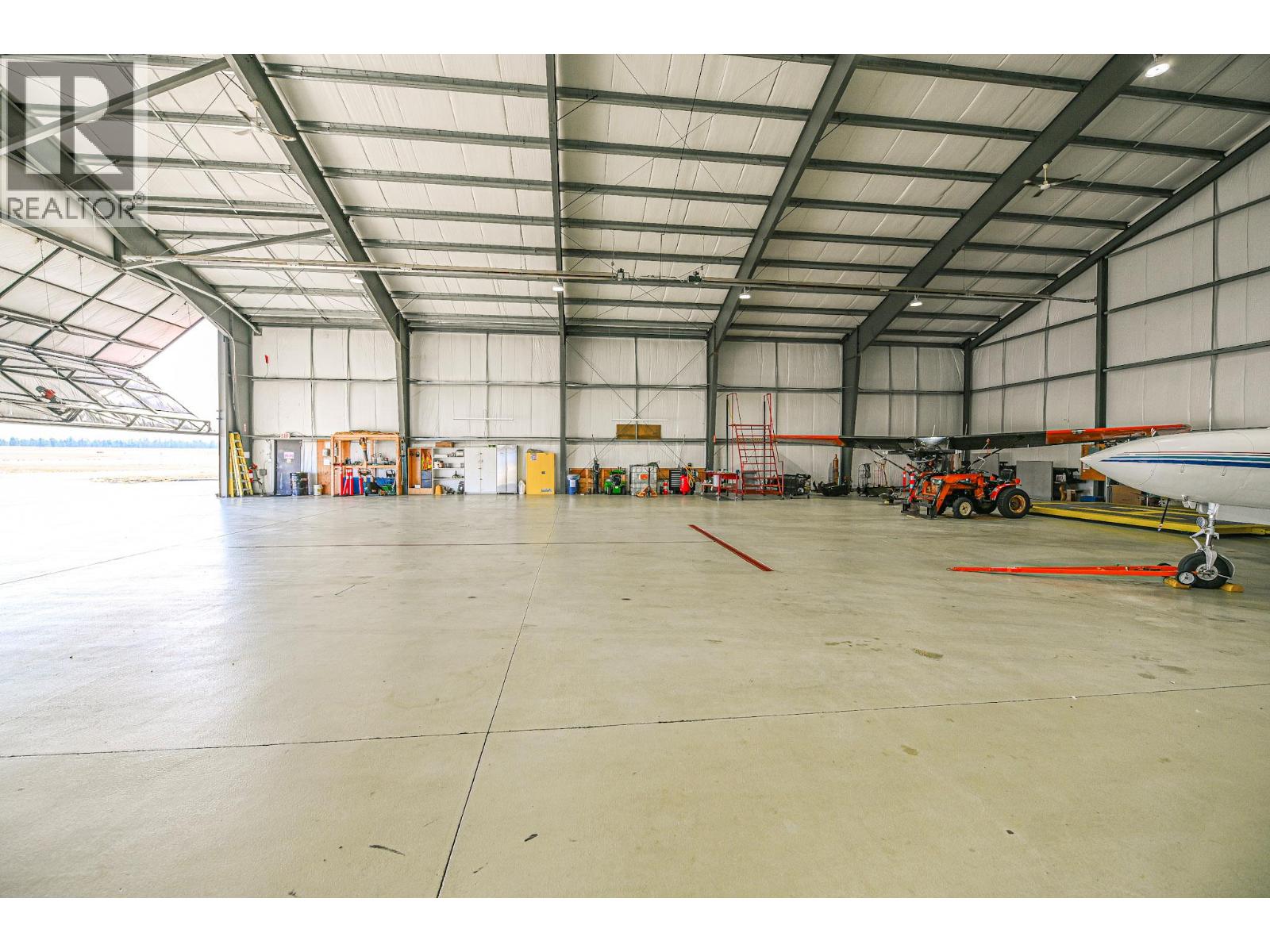  9426 Airport Access Road, Cranbrook