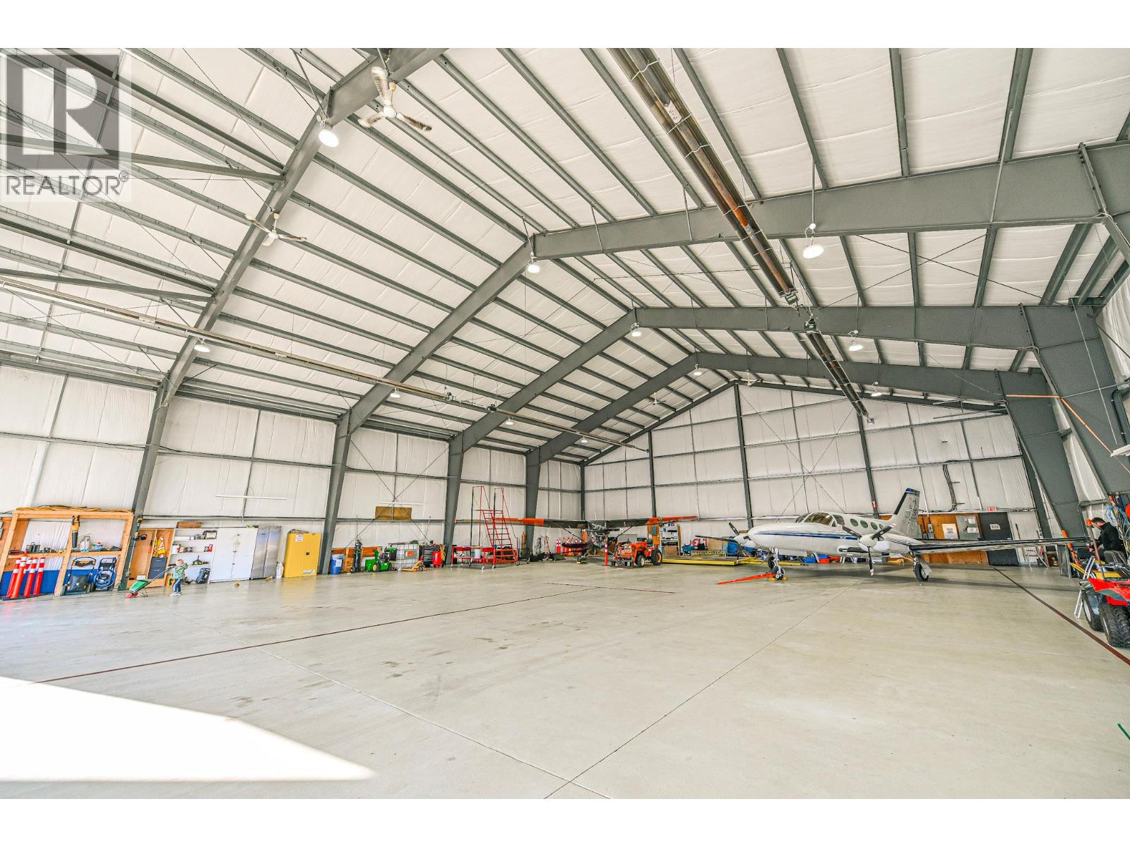  9426 Airport Access Road, Cranbrook