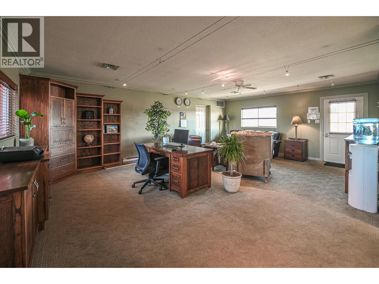  9426 Airport Access Road, Cranbrook