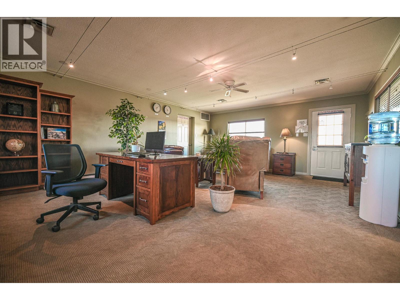  9426 Airport Access Road, Cranbrook