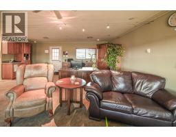 9426 Airport Access Road, Cranbrook, BC V1C7E4 Photo 30