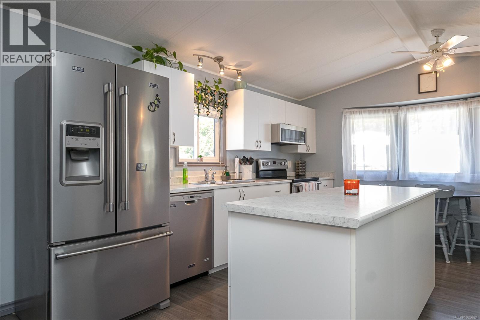 16 2847 Sooke Lake Road, Langford