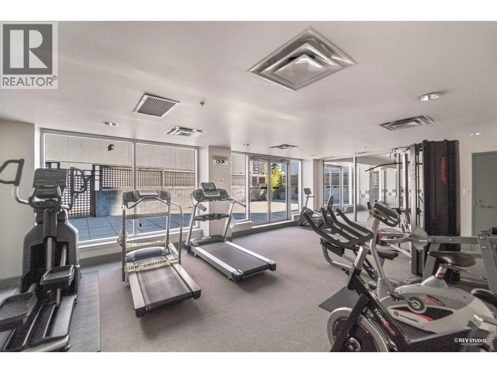 1801 6088 WILLINGDON AVENUE, Burnaby