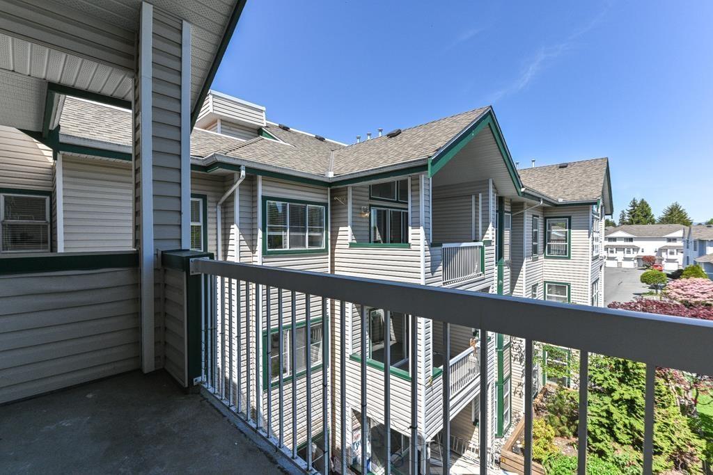 320 13911 70 AVENUE, Surrey