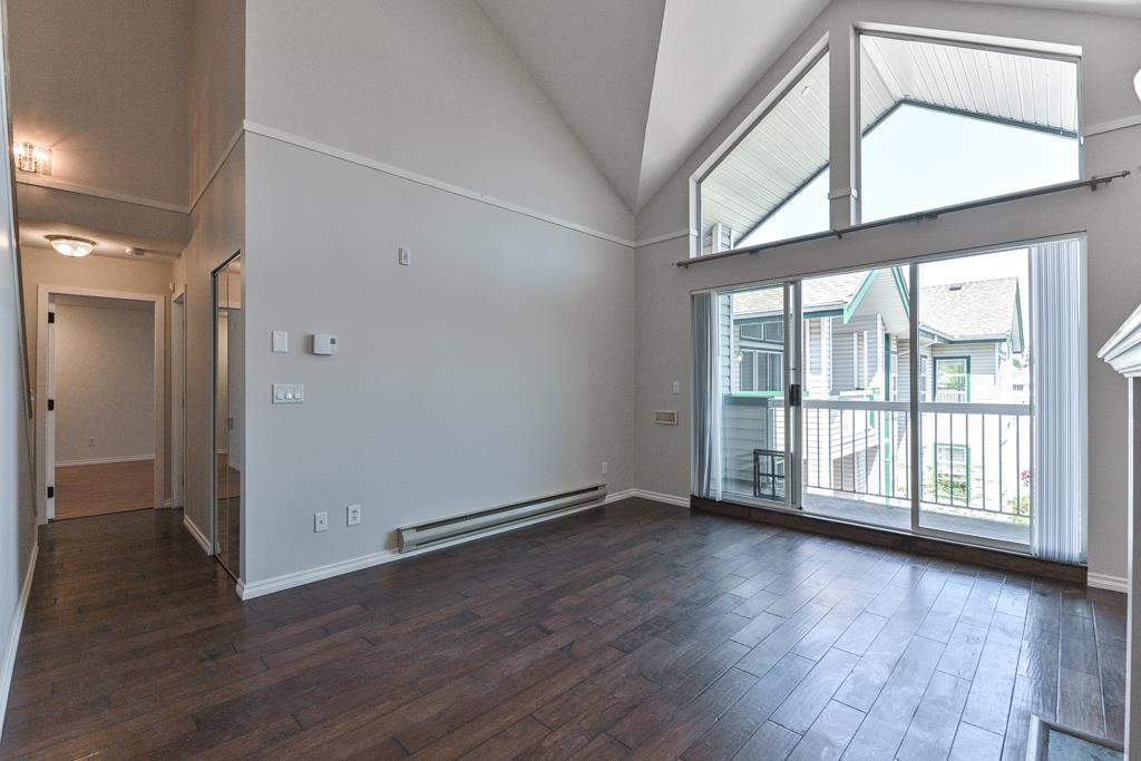 320 13911 70 AVENUE, Surrey