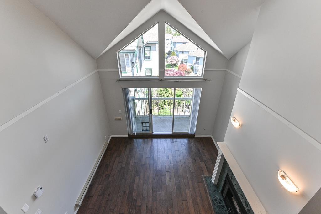 320 13911 70 AVENUE, Surrey